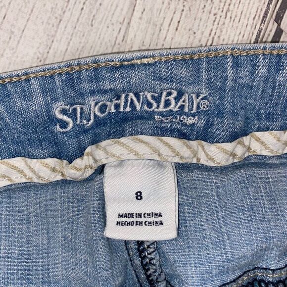 St. John’s Bay light washed Capri jeans Sz 8 women - Picture 6 of 7